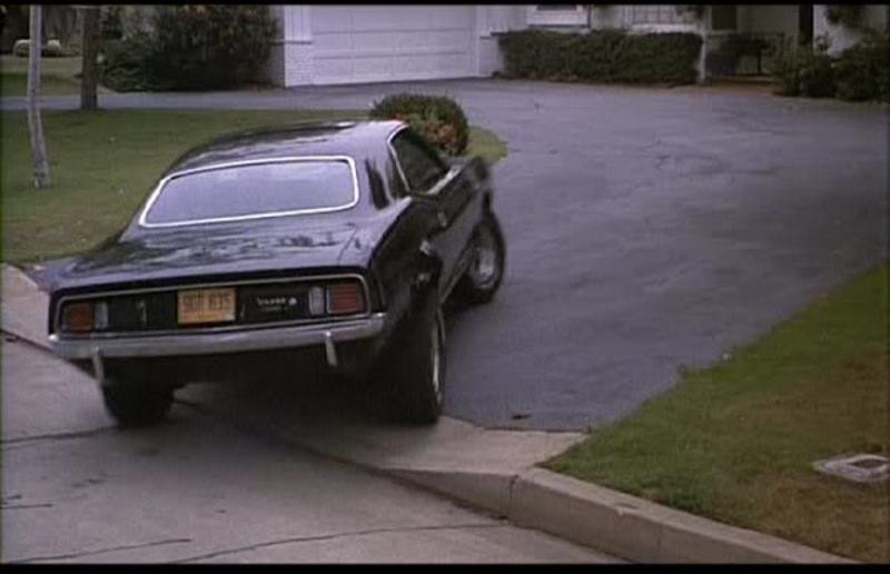 Mike &amp; Jody on test drive pulling into their driveway. Those fender flares.
