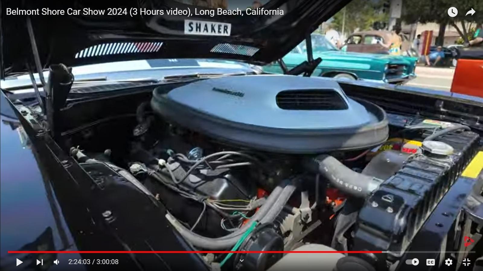 Belmont Shore Car Show — Phantasm III HemiCuda 426 engine bay, Argent Silver Shaker air cleaner